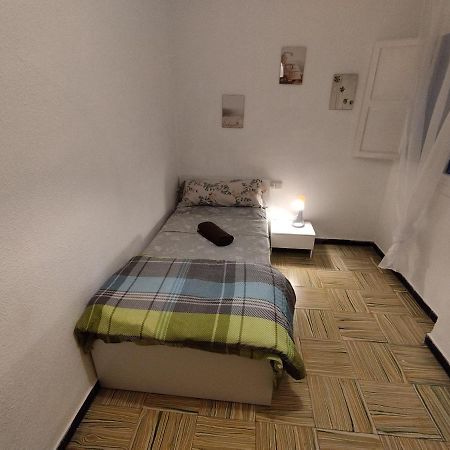 Habitaciones Cerca Del Centro Alicante Exterior foto